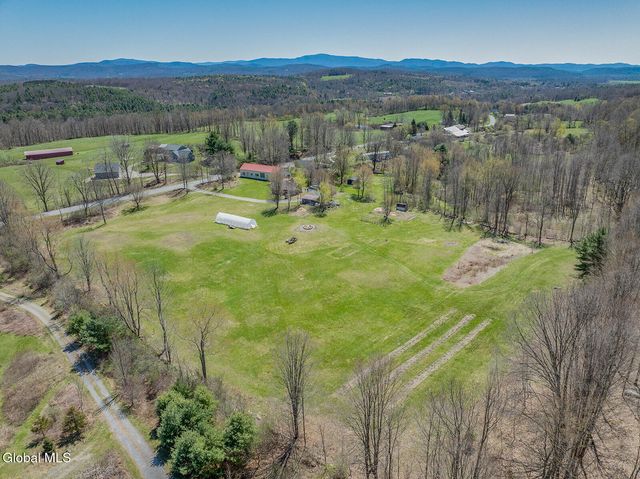 413 Smith Road, Salem, NY 12865