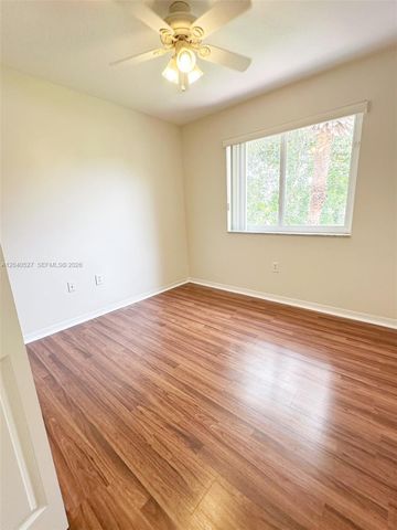 2150 NW 171st Ter, Pembroke Pines, FL 33028