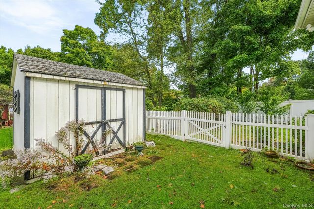 9 Whittier Avenue, Cortlandt Manor, NY 10567