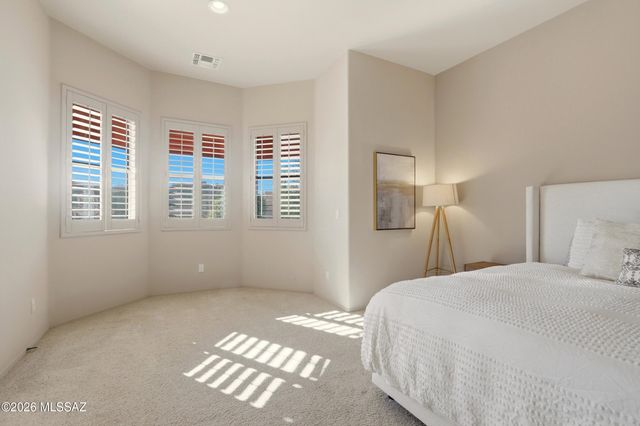 6279 N Via Jaspeada, Tucson, AZ 85718