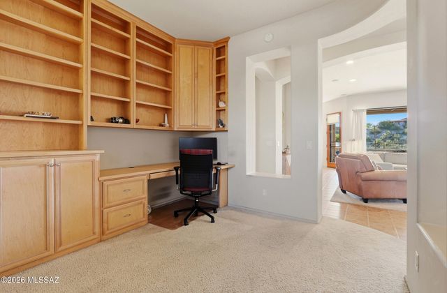 6279 N Via Jaspeada, Tucson, AZ 85718