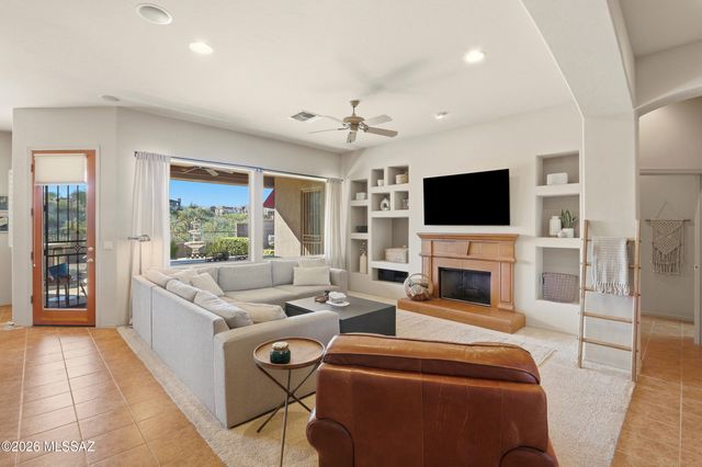 6279 N Via Jaspeada, Tucson, AZ 85718