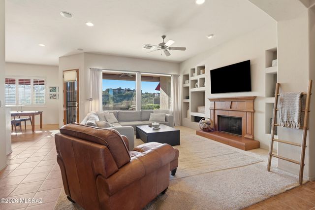 6279 N Via Jaspeada, Tucson, AZ 85718