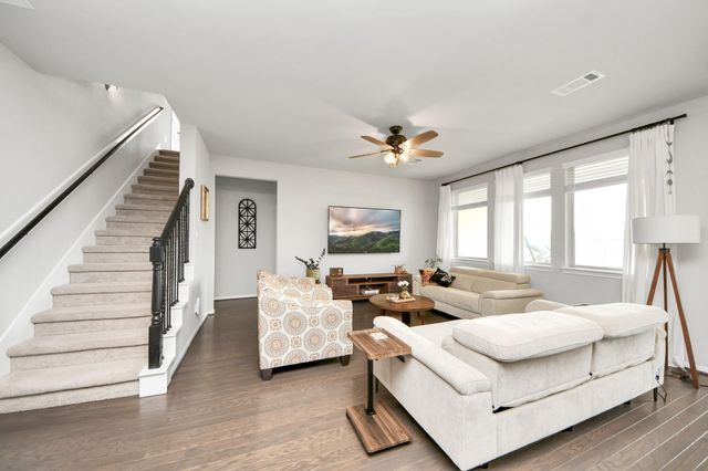 4610 Presario Drive, Fresno, TX 77545