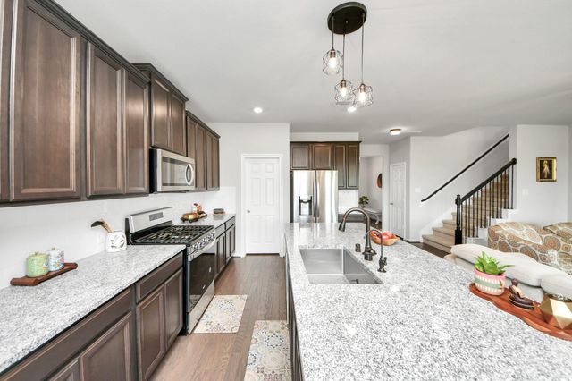 4610 Presario Drive, Fresno, TX 77545