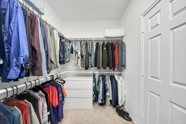 4610 Presario Drive, Fresno, TX 77545