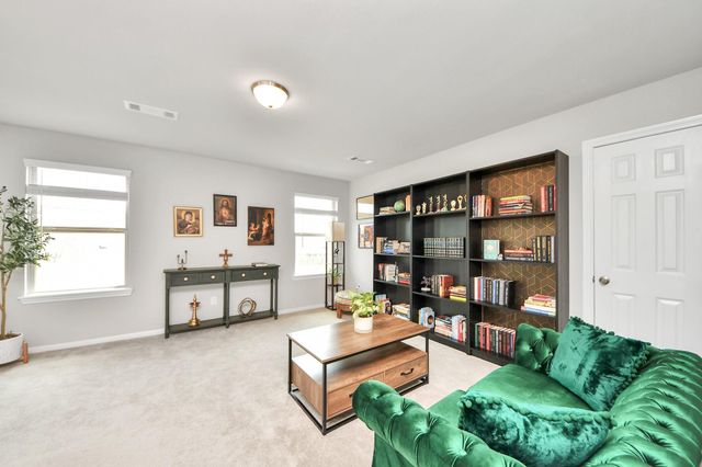 4610 Presario Drive, Fresno, TX 77545