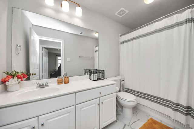 4610 Presario Drive, Fresno, TX 77545