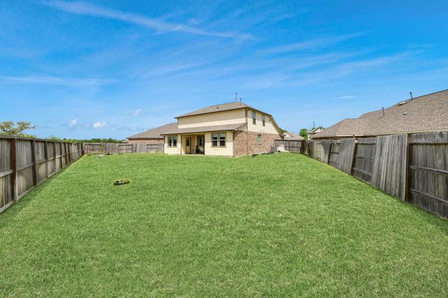 4610 Presario Drive, Fresno, TX 77545
