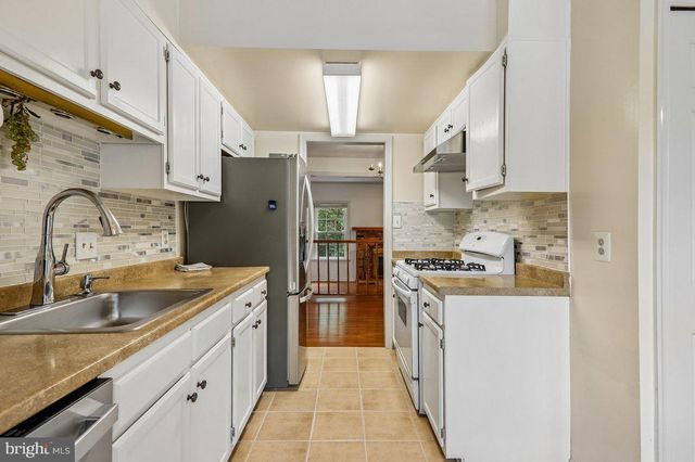 15503 VILLISCA TER, Rockville, MD 20855