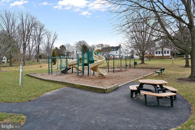 15503 VILLISCA TER, Rockville, MD 20855