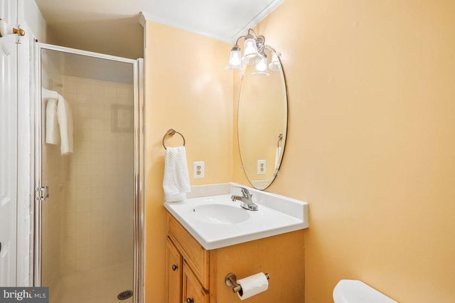 15503 VILLISCA TER, Rockville, MD 20855