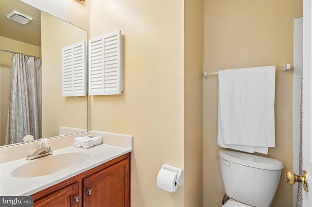 15503 VILLISCA TER, Rockville, MD 20855