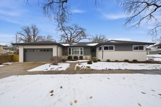 101 W Jackson Street, Elmhurst, IL 60126