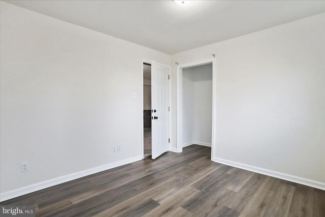 672 MONTMORENCY DR, Bunker Hill, WV 25413