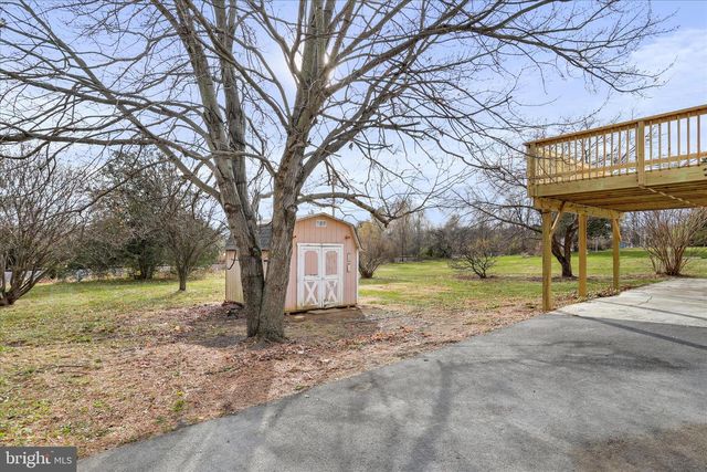 672 MONTMORENCY DR, Bunker Hill, WV 25413