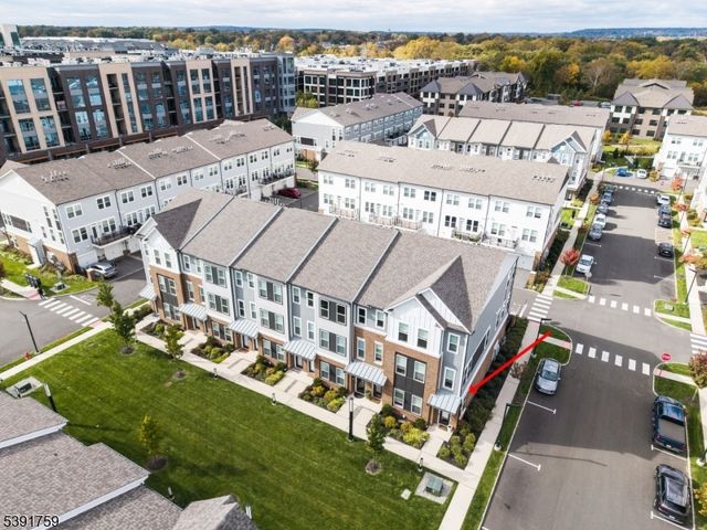 4 Sadie Cir 4105, Union Twp., NJ 07083