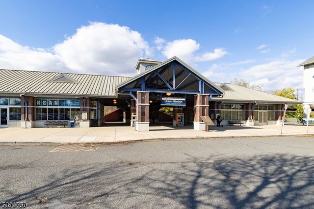 4 Sadie Cir 4105, Union Twp., NJ 07083