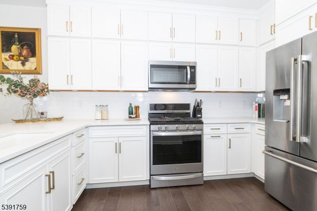 4 Sadie Cir 4105, Union Twp., NJ 07083