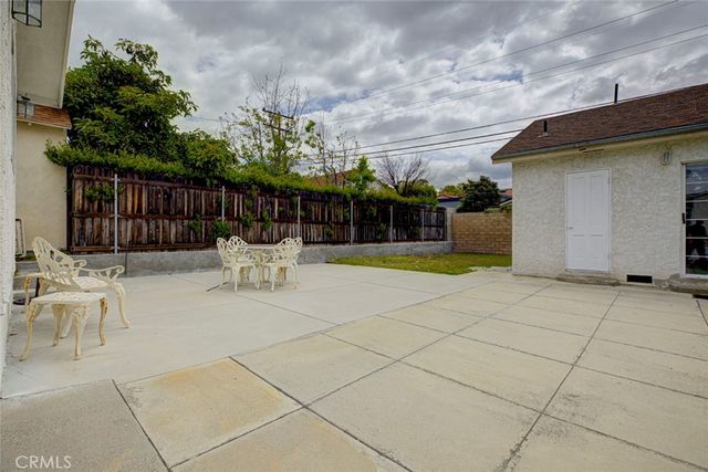 1334 Alameda, Glendale, CA 91201