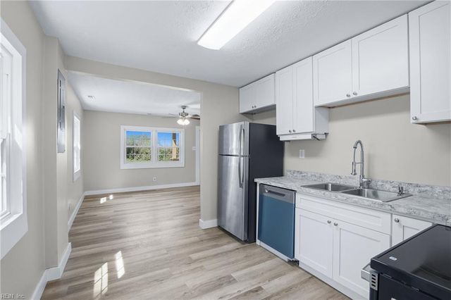 317 Richmond DR, Hampton, VA 23664