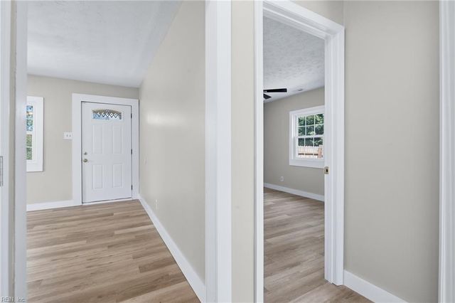 317 Richmond DR, Hampton, VA 23664