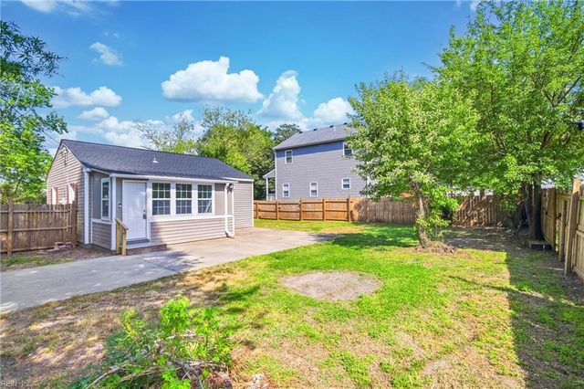 317 Richmond DR, Hampton, VA 23664