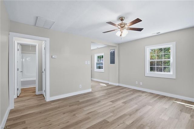 317 Richmond DR, Hampton, VA 23664