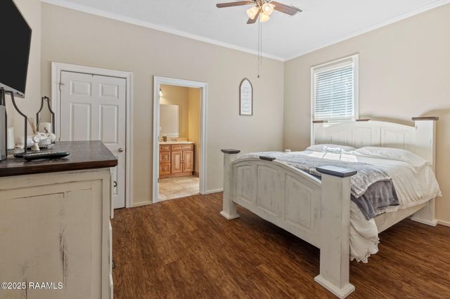 523 Broussard Lane, Jennings, LA 70546