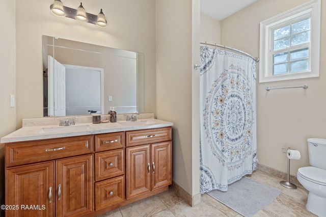 523 Broussard Lane, Jennings, LA 70546