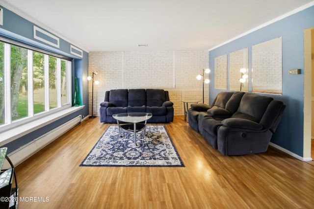 1860 New York Avenue, Whiting, NJ 08759