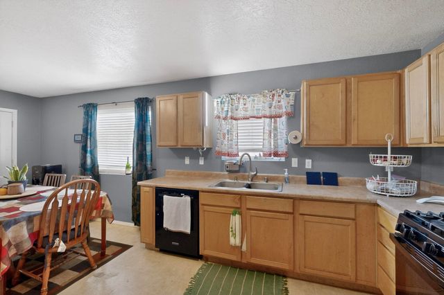 515 Deschutes Street SE, Albuquerque, NM 87123