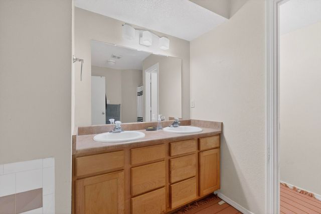 515 Deschutes Street SE, Albuquerque, NM 87123