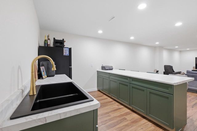 1365 Savannah Woods Drive, Edgerton, WI 53534