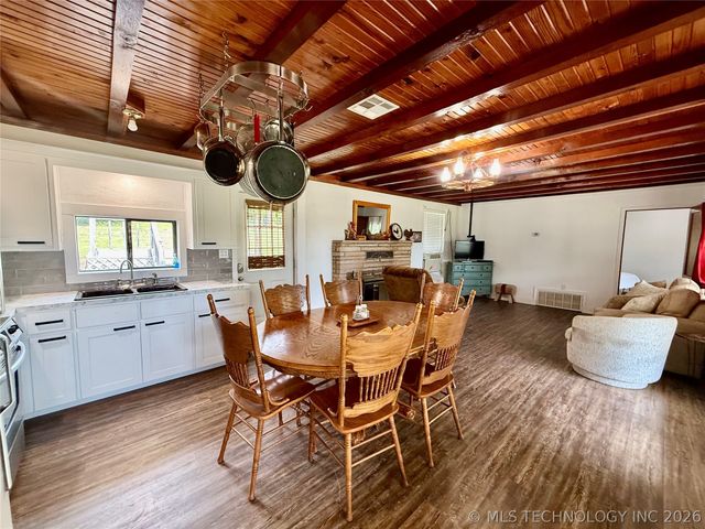 19442 W 929, Cookson, OK 74427