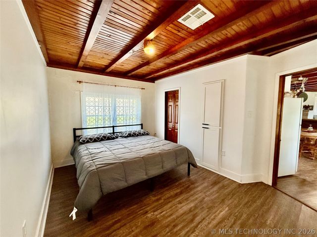 19442 W 929, Cookson, OK 74427