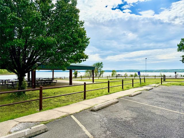 19442 W 929, Cookson, OK 74427