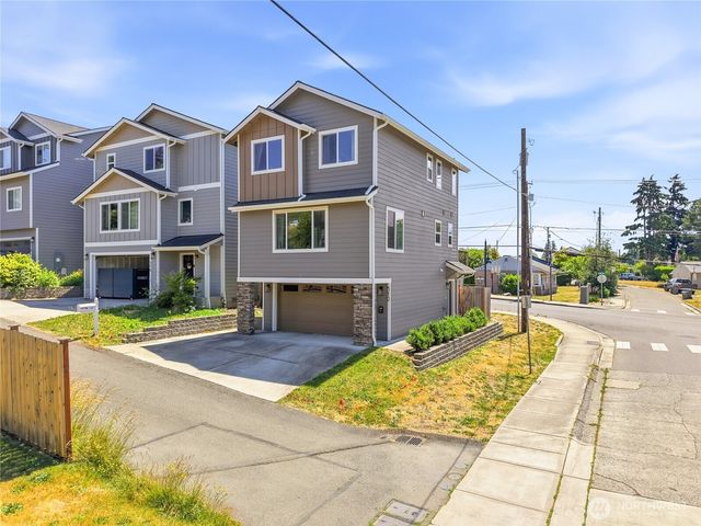 510 Lebo Boulevard, Bremerton, WA 98310