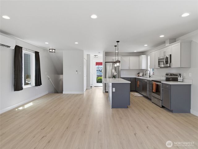 510 Lebo Boulevard, Bremerton, WA 98310