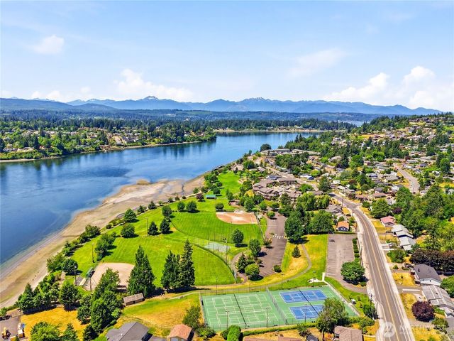 510 Lebo Boulevard, Bremerton, WA 98310