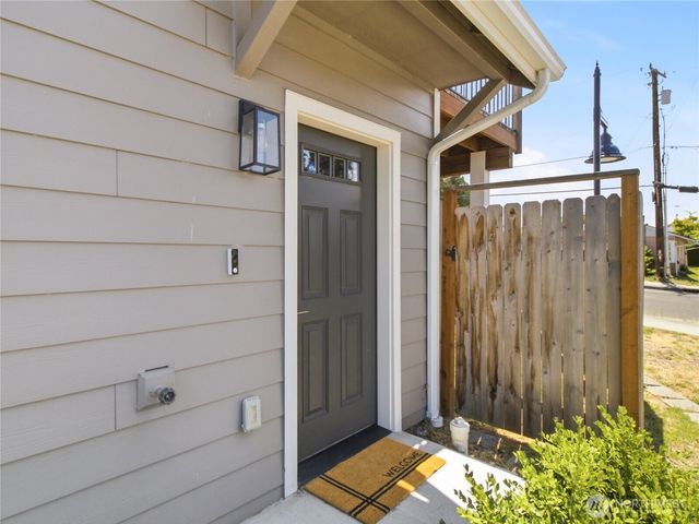 510 Lebo Boulevard, Bremerton, WA 98310