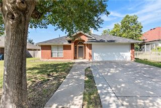 1706 Laura Lane, College Station, TX 77840
