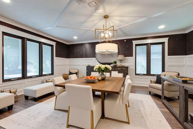 2221 Donegal Drive, Darien, IL 60561