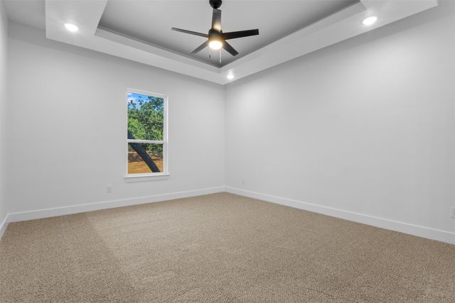 5609 Thousand Oaks Drive, Joshua, TX 76058