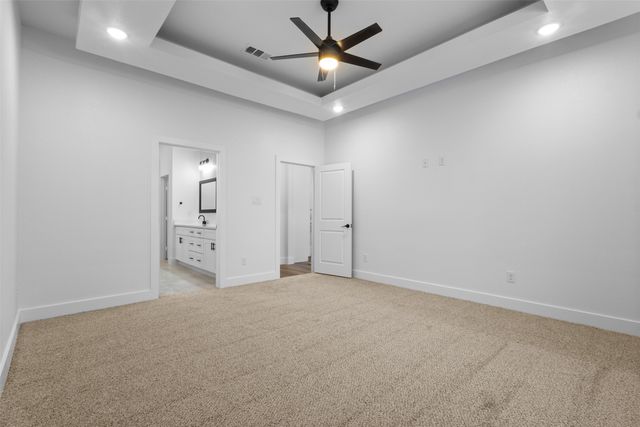 5609 Thousand Oaks Drive, Joshua, TX 76058