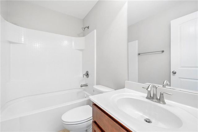 5815 Sheppard Drive, Cumming, GA 30040