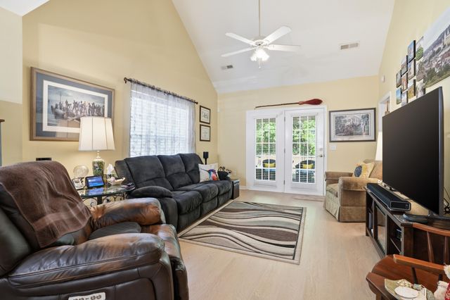 8663 Grassy Oak Trail, North Charleston, SC 29420
