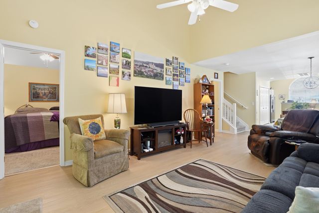 8663 Grassy Oak Trail, North Charleston, SC 29420