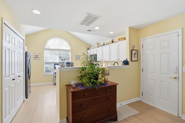 8663 Grassy Oak Trail, North Charleston, SC 29420