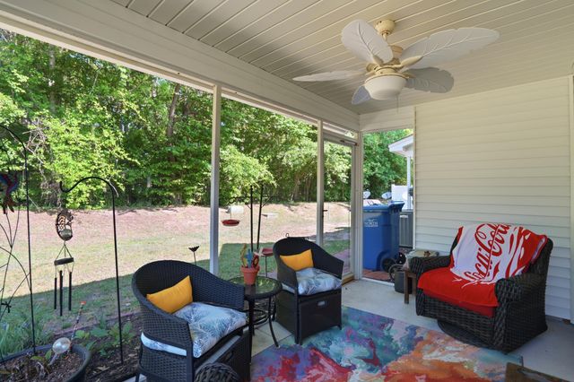 8663 Grassy Oak Trail, North Charleston, SC 29420